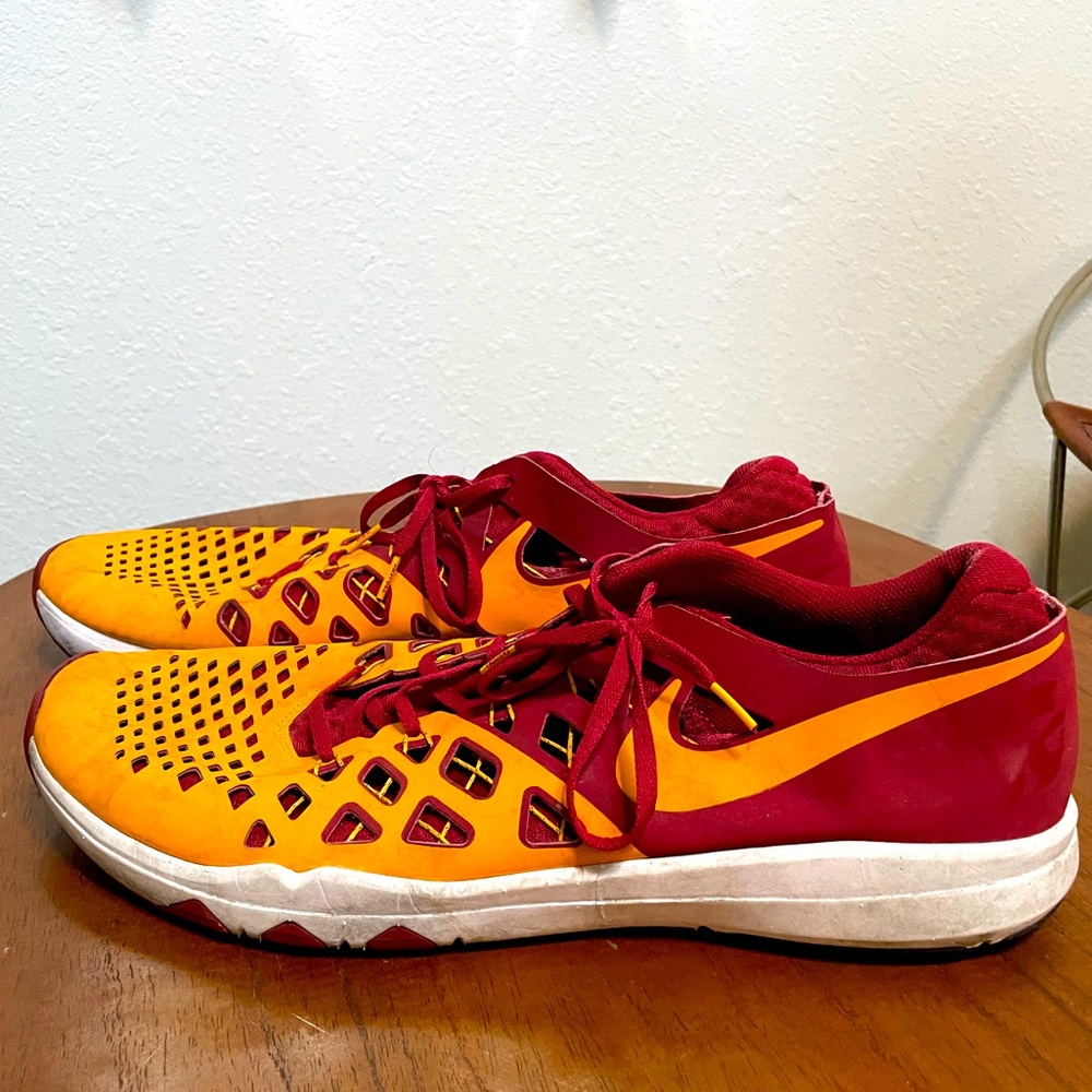 USC Trojan Nike Shoes, 844102-604 size 18